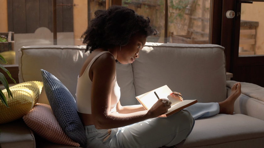 Writing classes for Black Women Writers | midnight & indigo